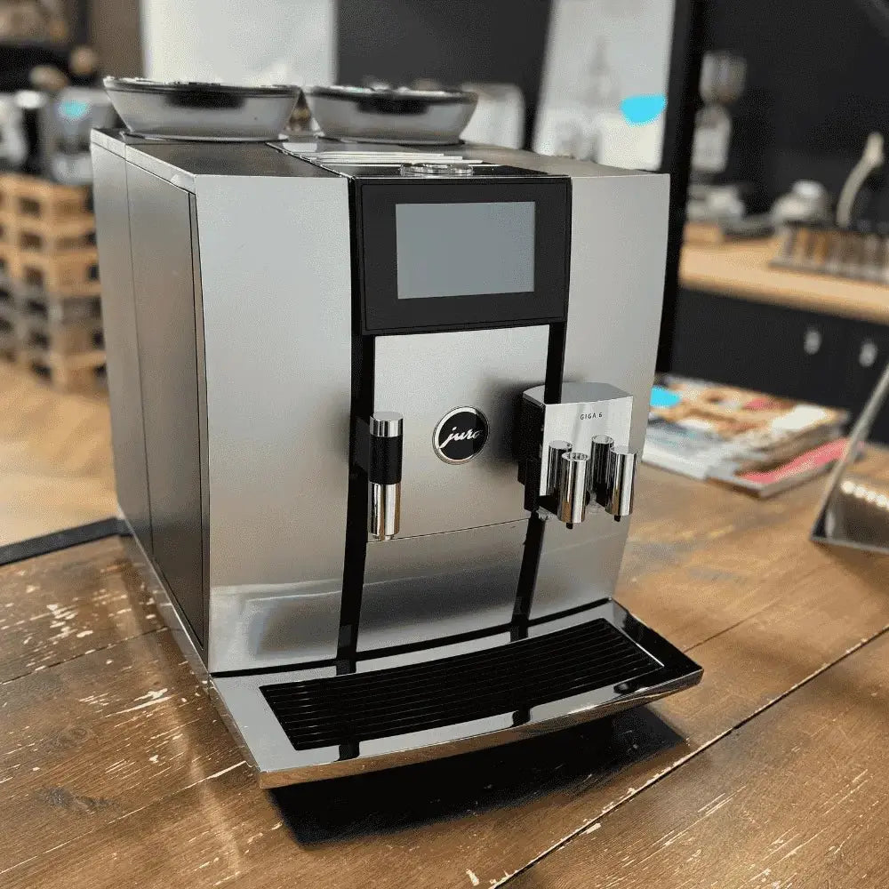 JURA Giga 6 Alu [OCCASION] | The Coffee Factory (TCF)