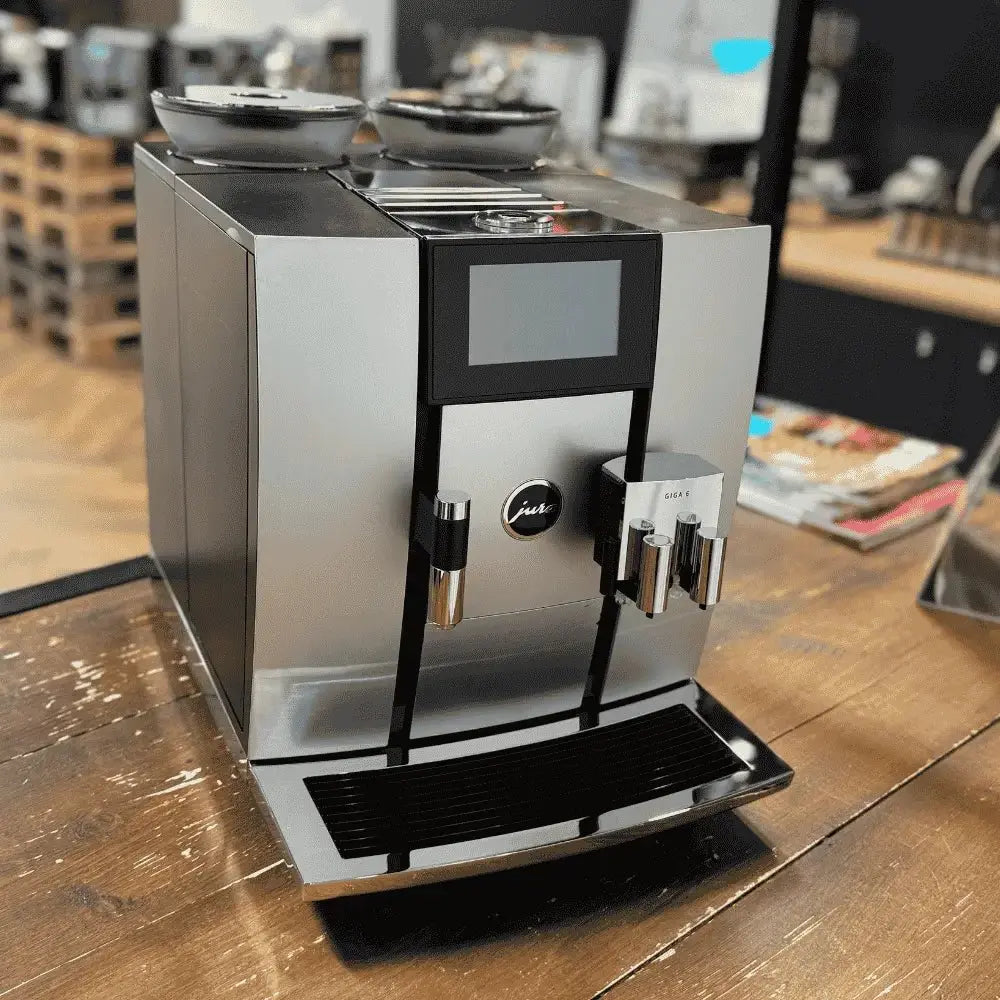 JURA Giga 6 Alu [OCCASION] | The Coffee Factory (TCF)