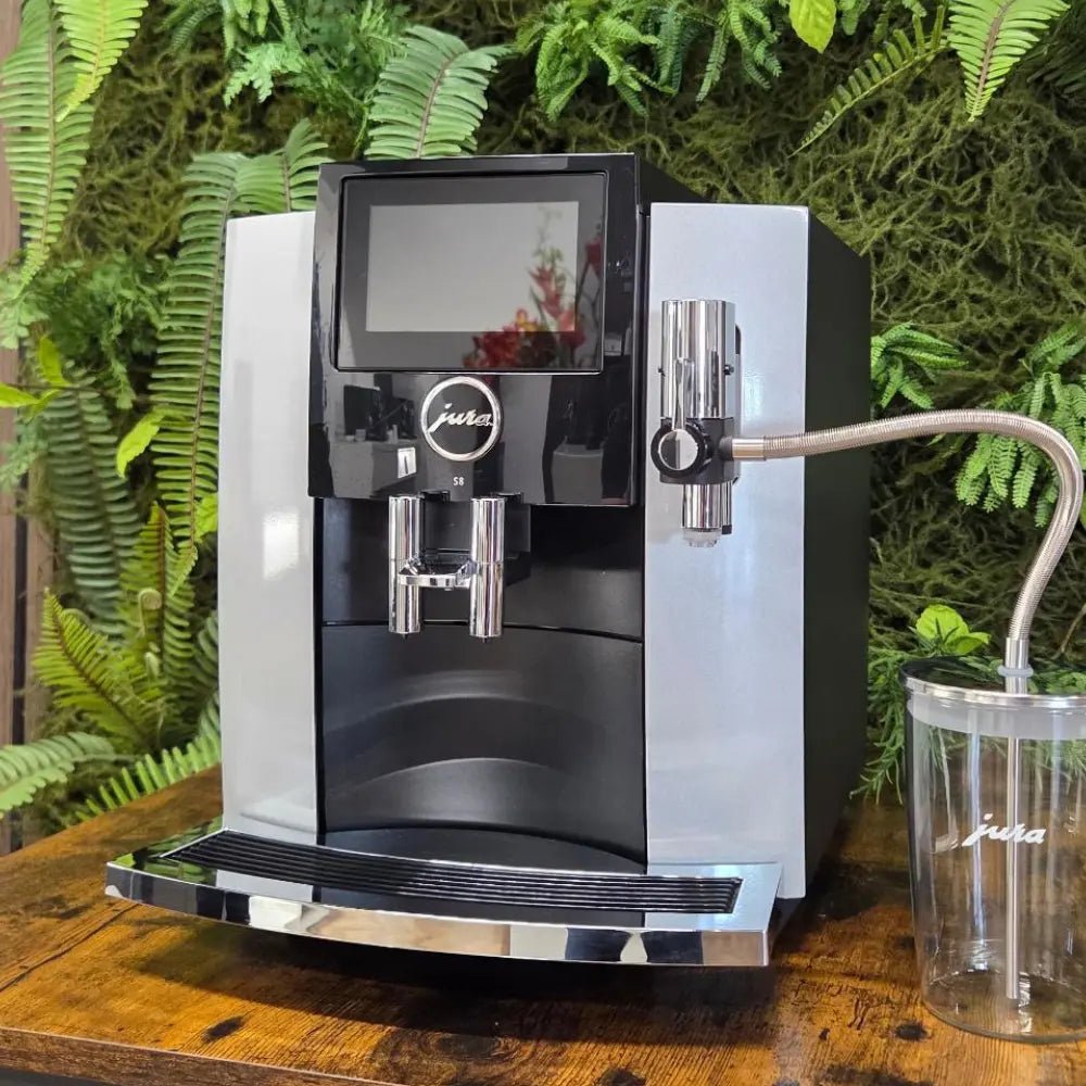 JURA S8 [EA] occassion | The Coffee Factory (TCF)