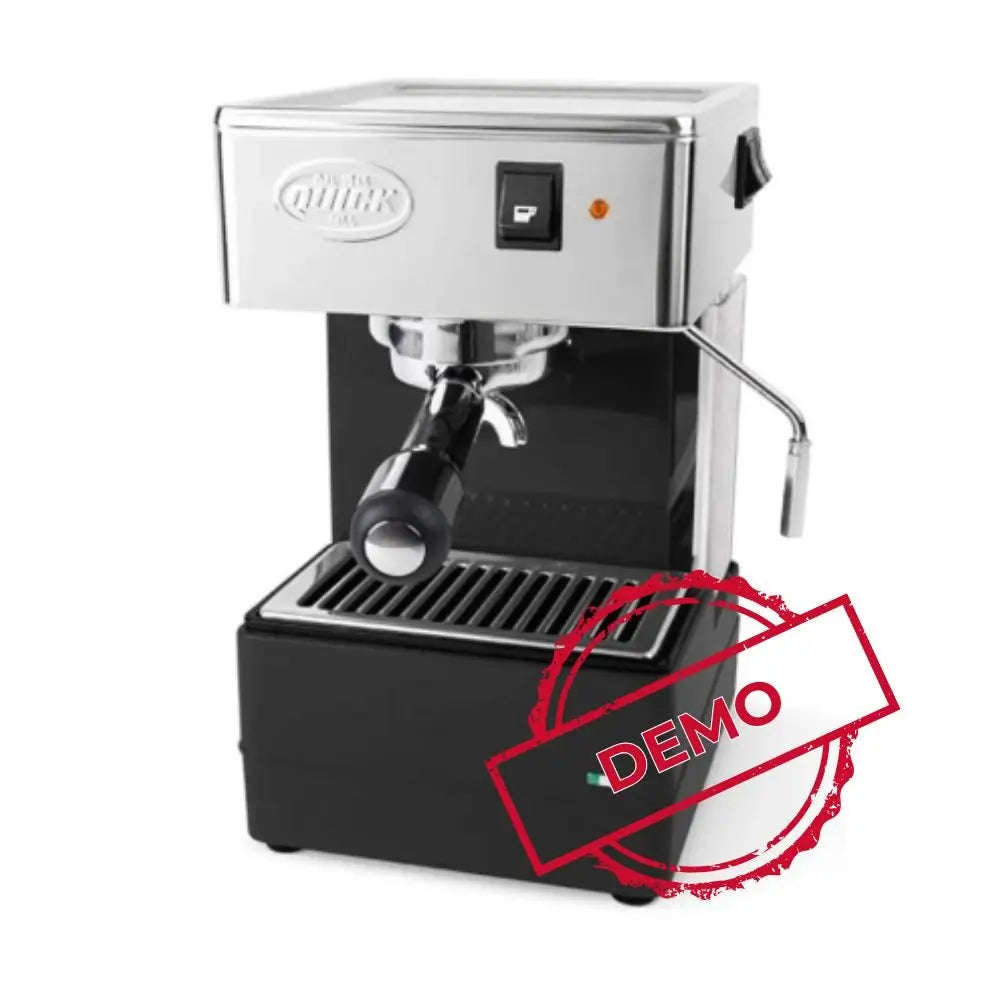 Quick Mill 820 - demo | The Coffee Factory (TCF)